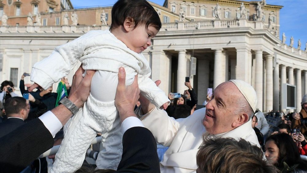 Il Papa: Acutis e Frassati santi nel Giubileo. In Vaticano un evento sui diritti dei bambini