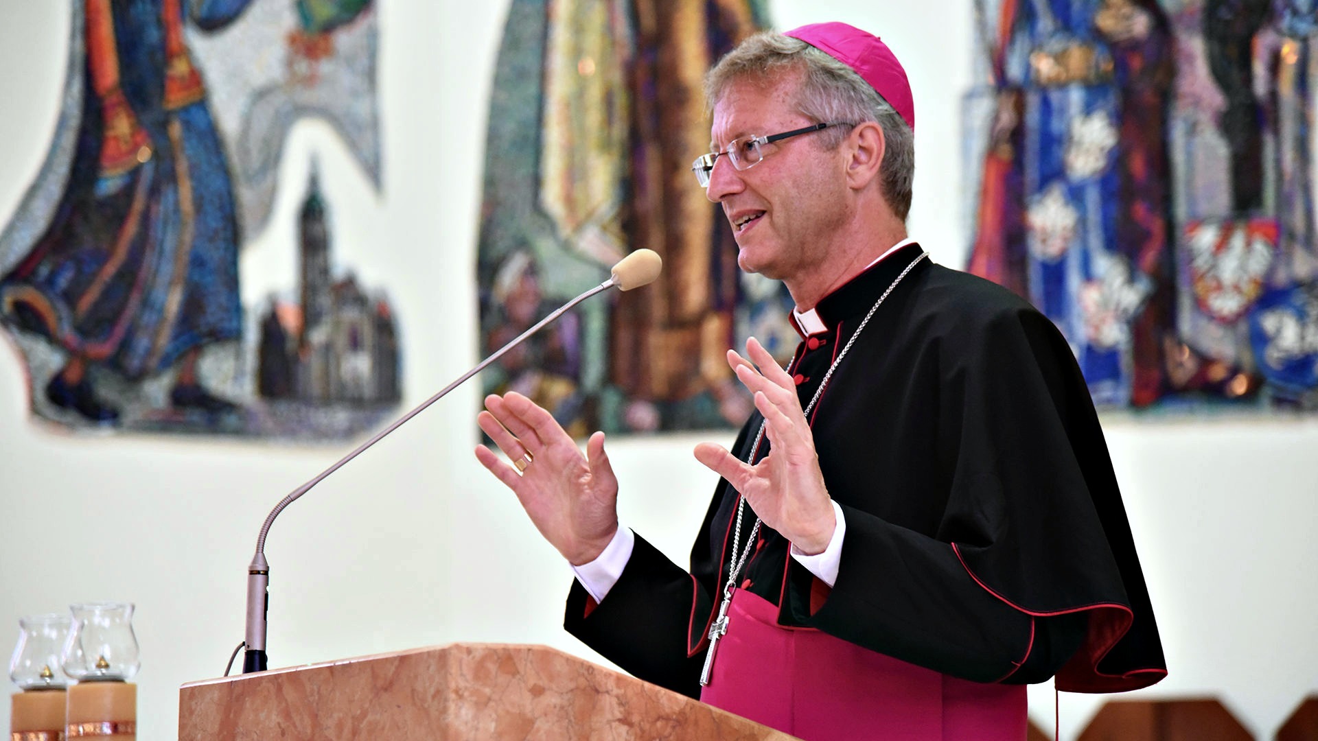 Mons. Alain de Raemy nella festa dell'Assunta dopo il fermo di un sacerdote della Diocesi: 