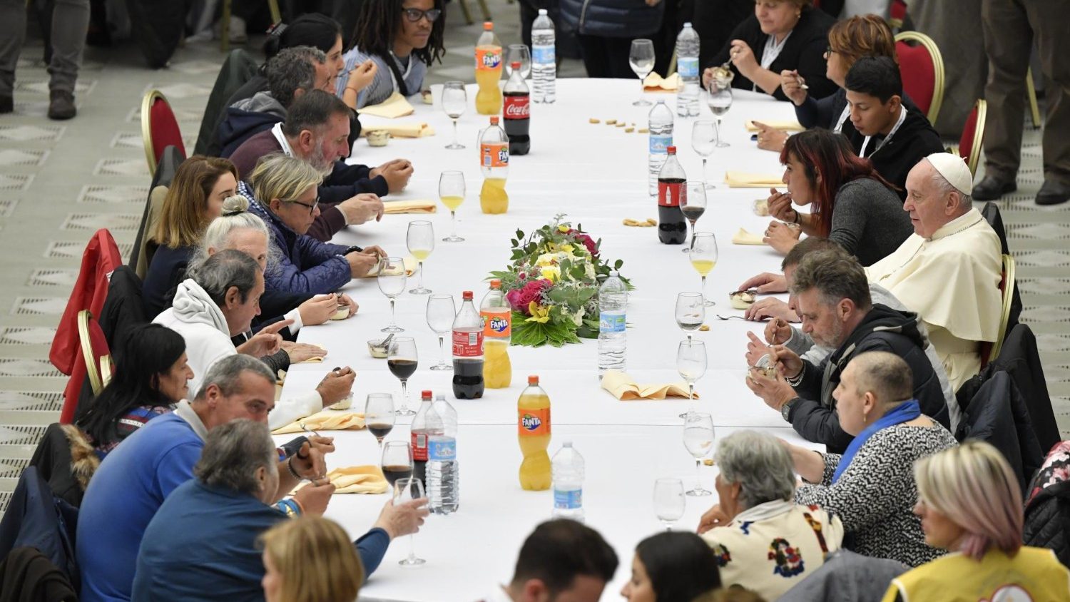 Giornata mondiale dei poveri. Papa Francesco: 