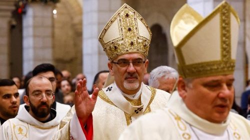 Il card. Pizzaballa, patriarca di Gerusalemme, in visita alla Striscia di Gaza