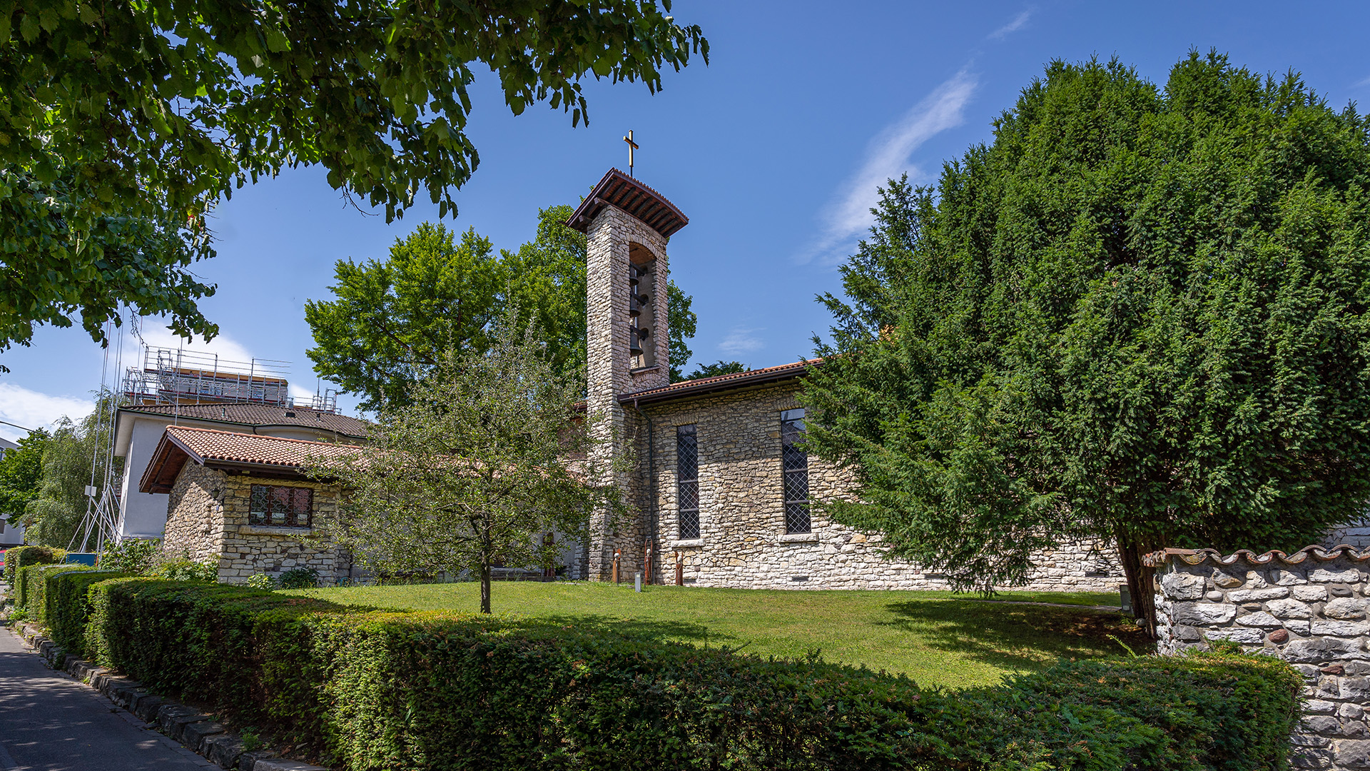 Ecumenismo: in Svizzera eletto il nuovo vescovo della Chiesa cristiana cattolica, comunità in crisi di fedeli e vocazioni