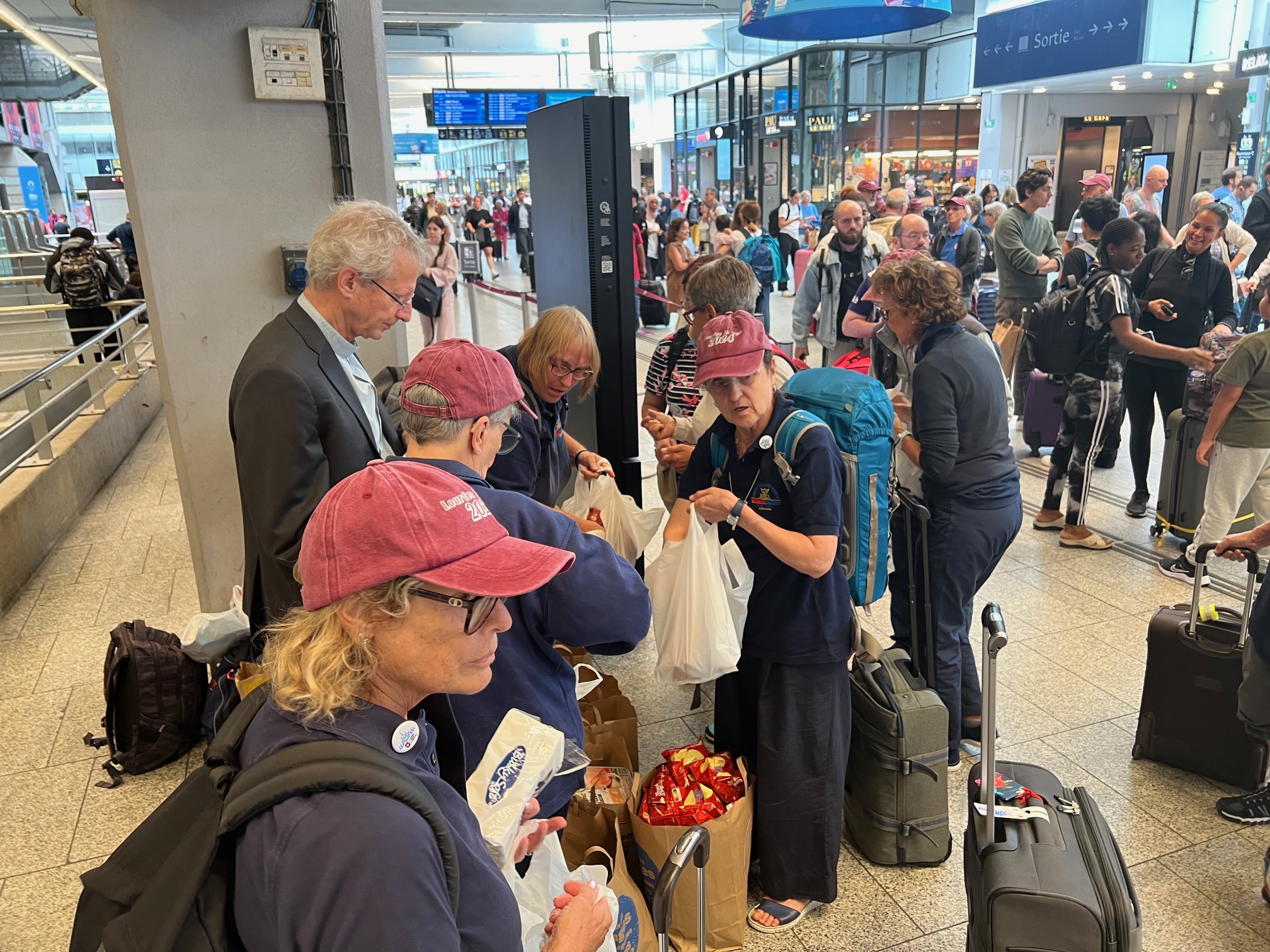 L'arrivo e la prima giornata a Lourdes per i 320 pellegrini dal Ticino