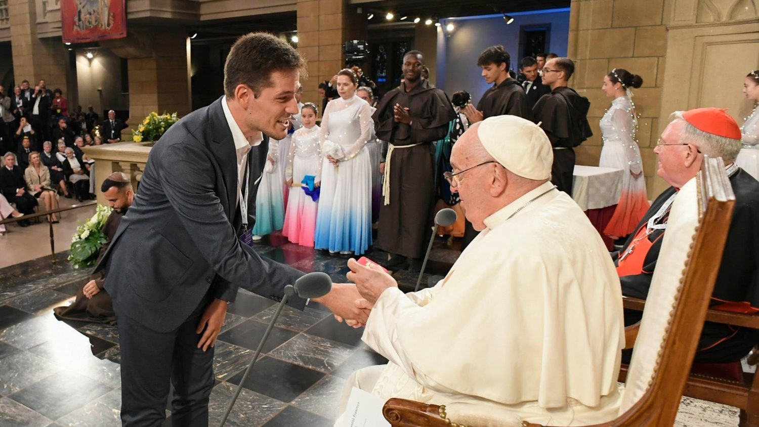 Papa Francesco indica la strada alla Chiesa di Lussemburgo: “Servizio, missione e gioia”