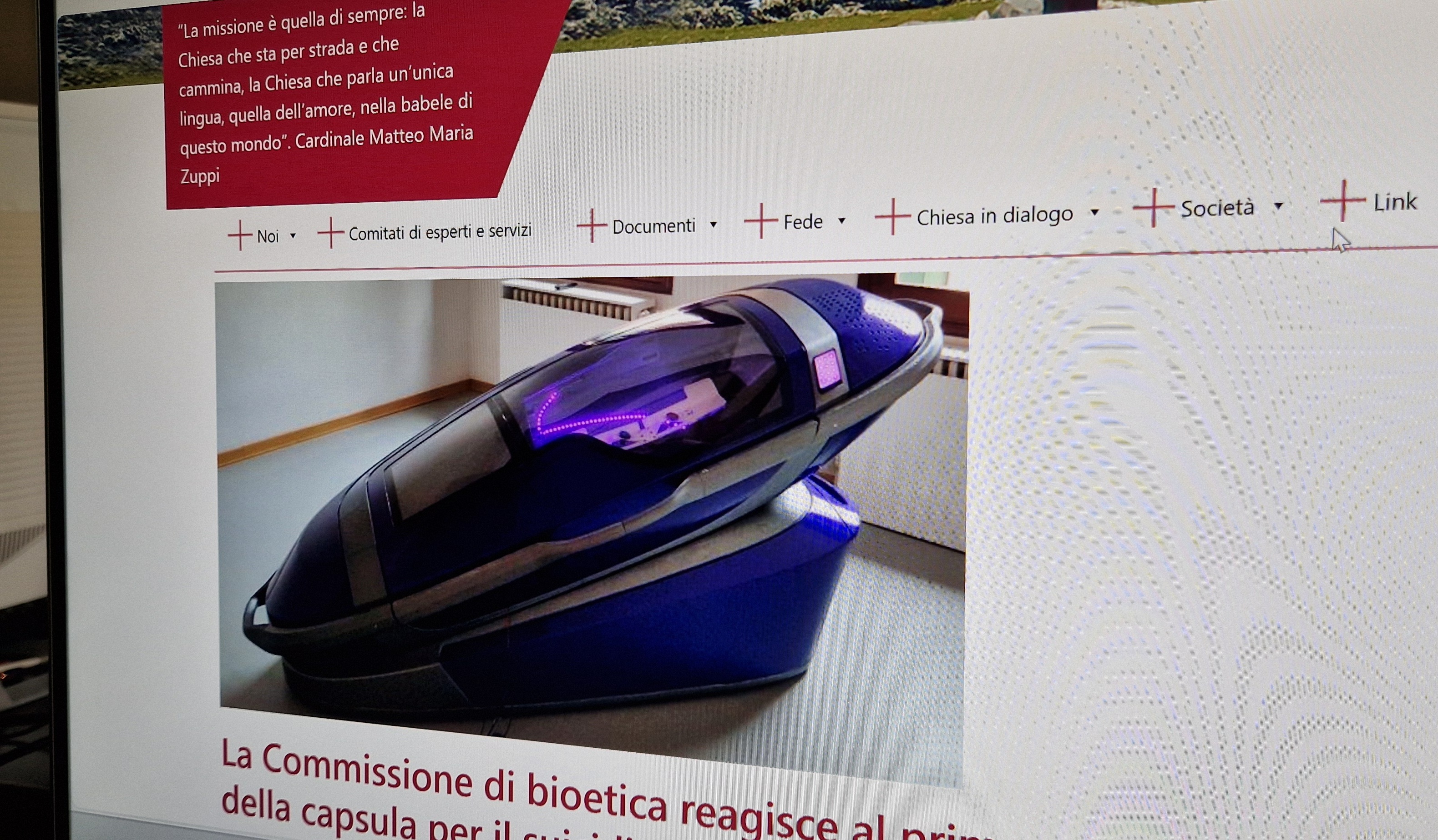 La commissione di bioetica dei vescovi svizzeri reagisce all'uso della capsula Sarco per il suicidio assistito