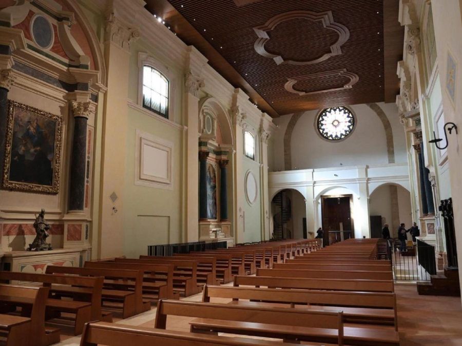Interno della Basilica di San Benedetto, a Norcia