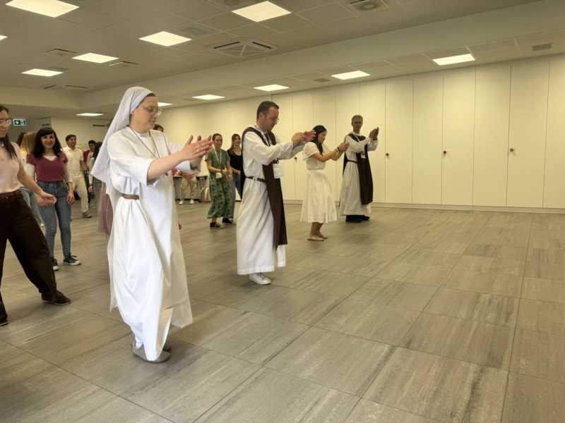 Workshop di danza con la Comunità delle Beatitudini, durante la Gmg nazionale
