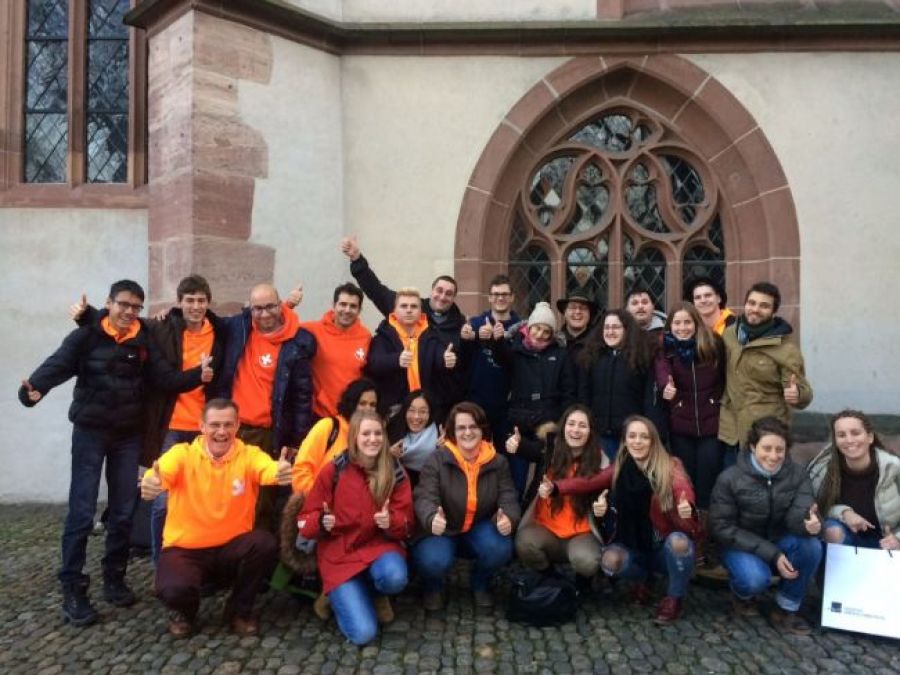 Il gruppo dei ticinesi che un anno fa ha partecipato al raduno europeo di Basilea