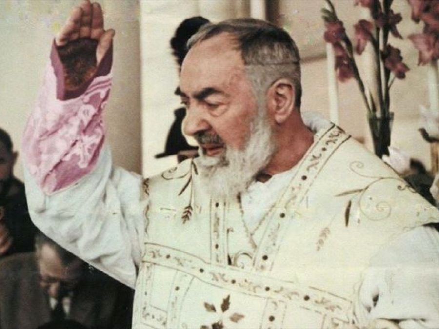 Padre Pio, identikit di uno dei Santi piΓΉ amati Β· CATT
