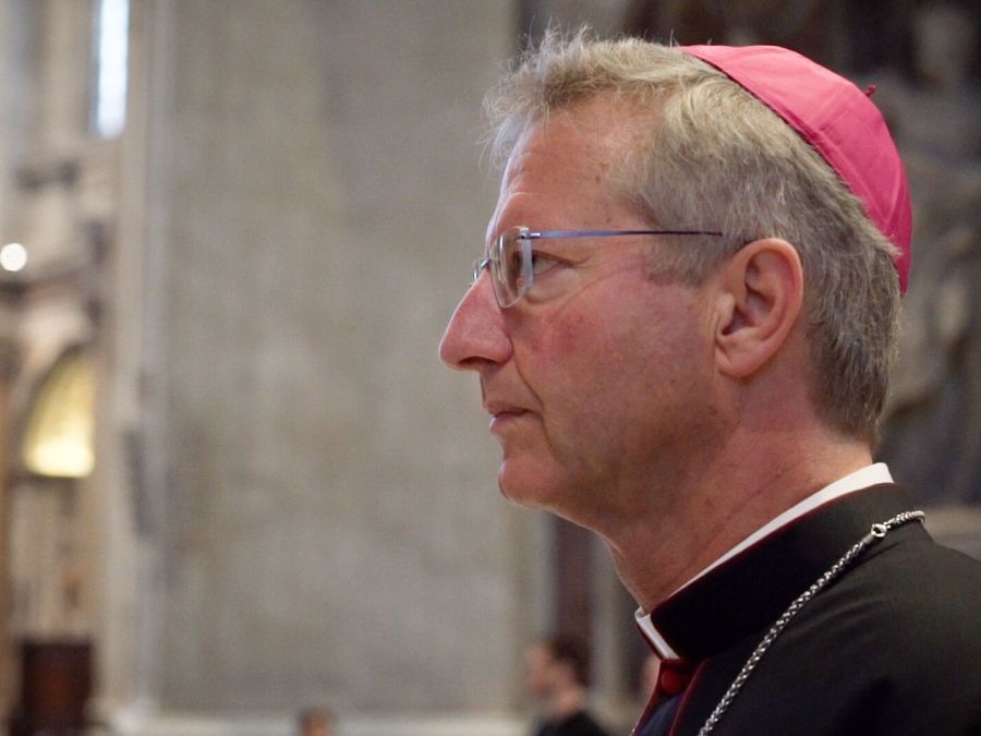Mons. Alain de Raemy