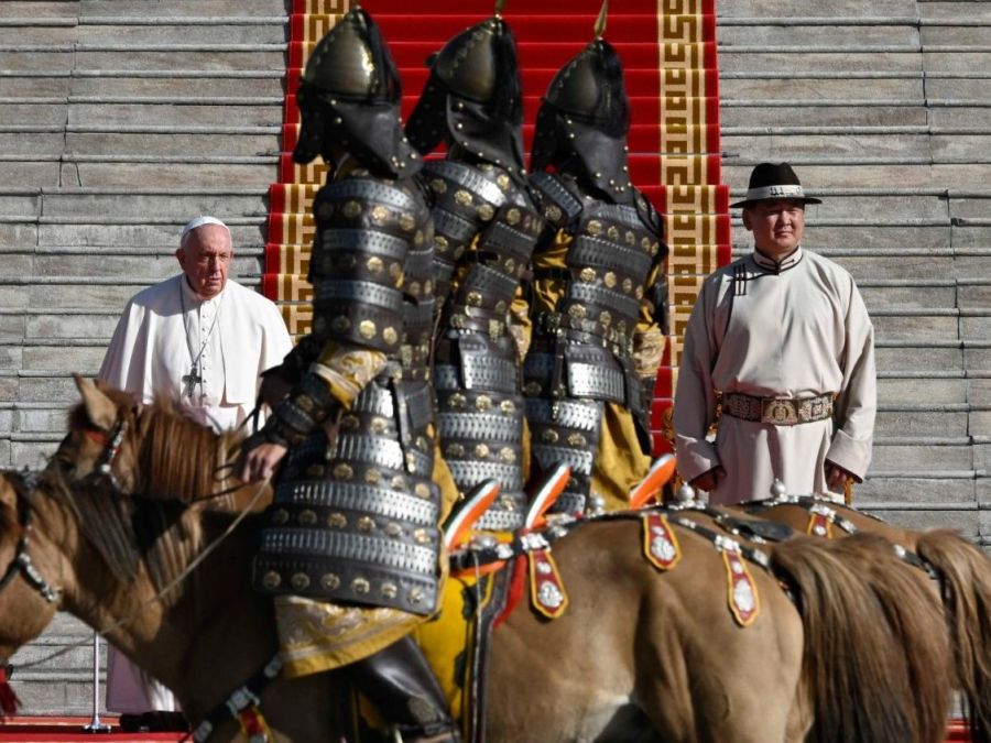 Il Papa con il presidente della Mongolia