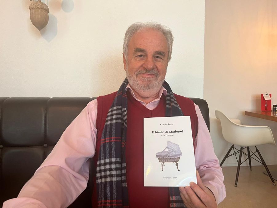 Claudio Troise, con il suo libro